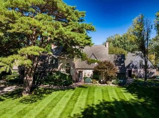 1102 W 12th St, Hastings, NE 68901