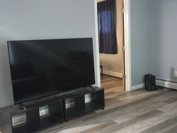 2nd image of 1005 41st Ave APT 52