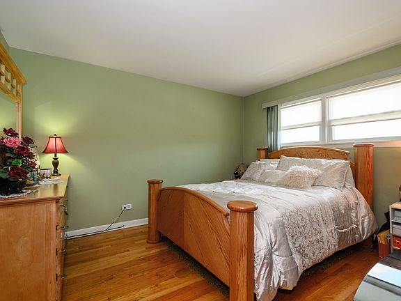 5th image of 9374 Noel Ave APT C