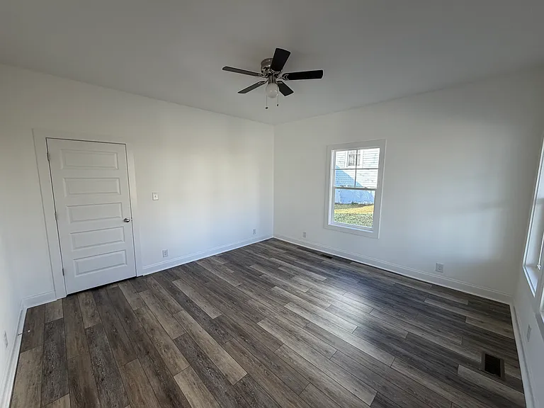 Bedroom #1
