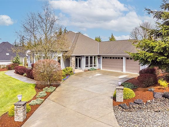 3rd image of 234 Lasalle Drive