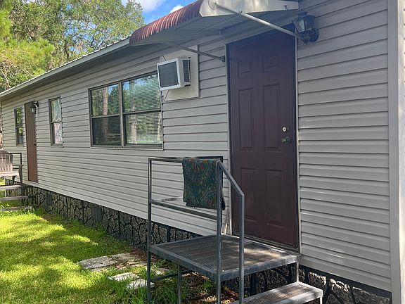 2nd image of 3233 SE 110th St #37