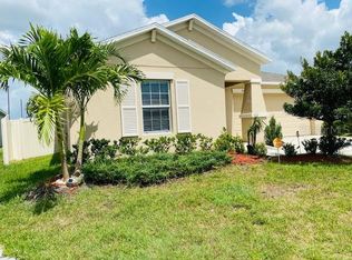 16847 Peaceful Valley Dr, Wimauma, FL 33598