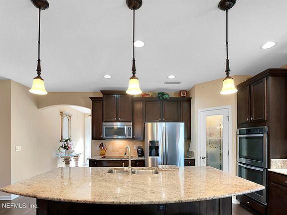 5th image of 153 N Torwood Dr