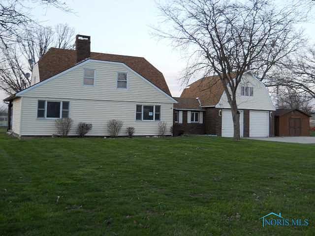 1st image of 304 Superior St