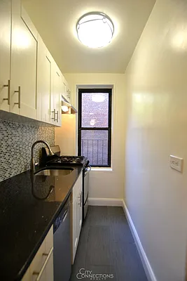 Rented by City Connections Realty | media 11
