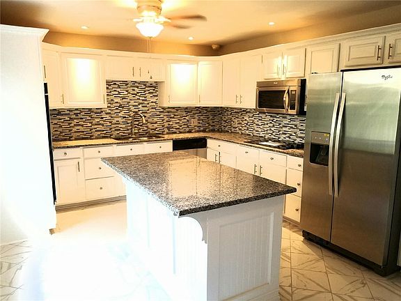 2nd image of 3020 San Jose Dr