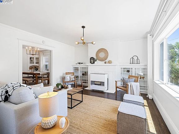 4th image of 617 Lincoln Ave #617