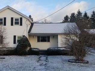 28 Church St, Maine, NY 13802
