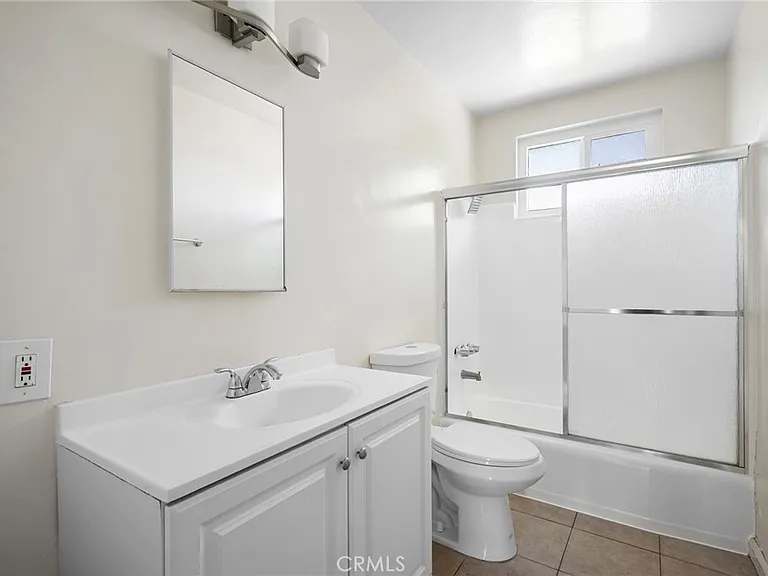 6915 Coldwater Canyon Ave — Photo 13