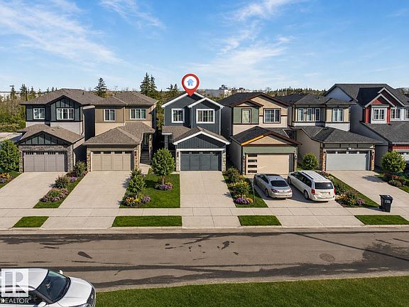 3rd image of 407 Conroy Cres SW
