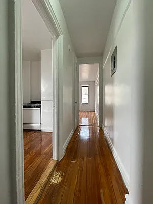 Rented by eRealty Advisors Inc | media 4