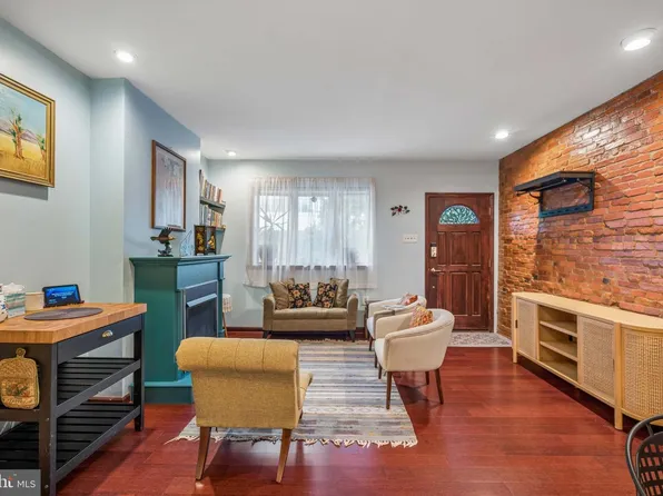 1161 S Juniper St, Philadelphia, PA 19147