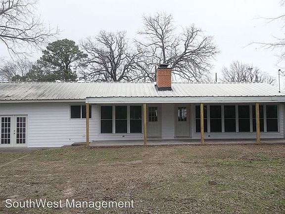 2nd image of 1520 W Monterey St