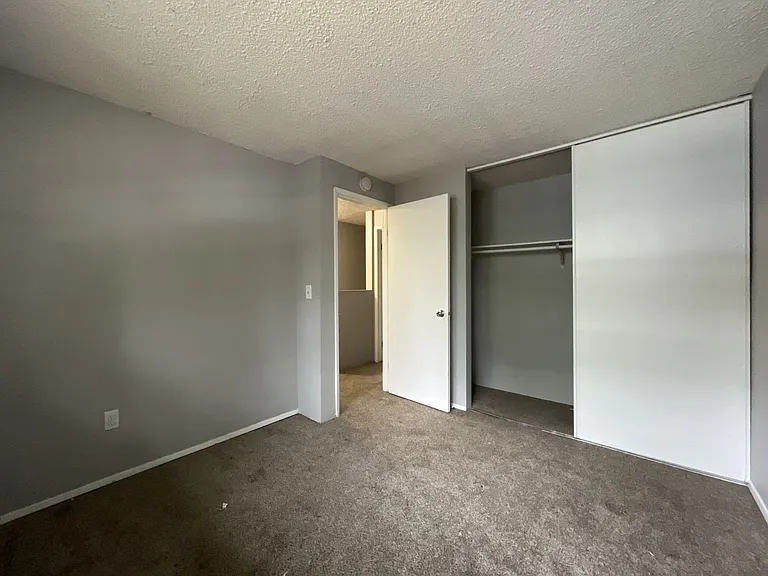 4911 SW Beaverton Hillsdale Hwy #A — Photo 22