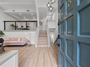 18701 Hatteras St UNIT 3, Tarzana, CA 91356