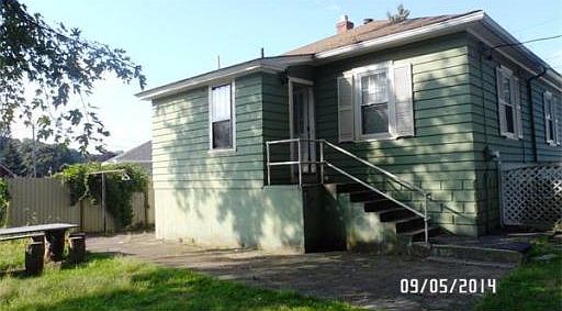 4th image of 86 Harrington Ave