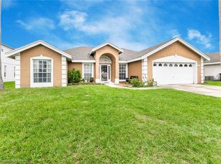 1421 Sophie Way, Kissimmee, FL 34744