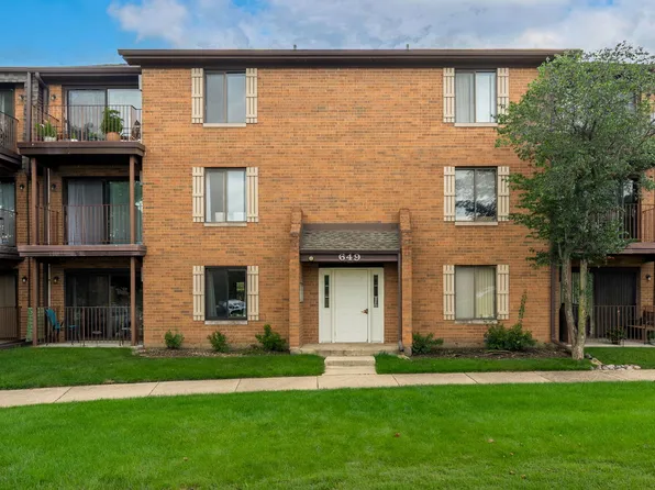 649 N Briar Hill Ln APT 1, Addison, IL 60101