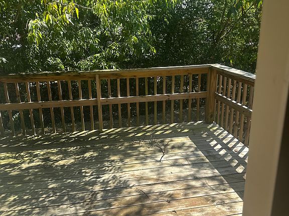 5th image of 204 Cedar St #304