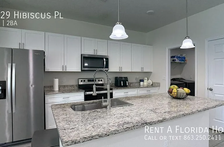 2129 Hibiscus Pl — Photo 6