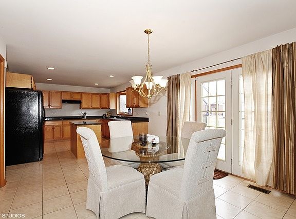 2nd image of 12615 Suffield Dr