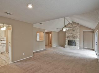 10 Rolling Mill Ln, The Woodlands, TX 77380