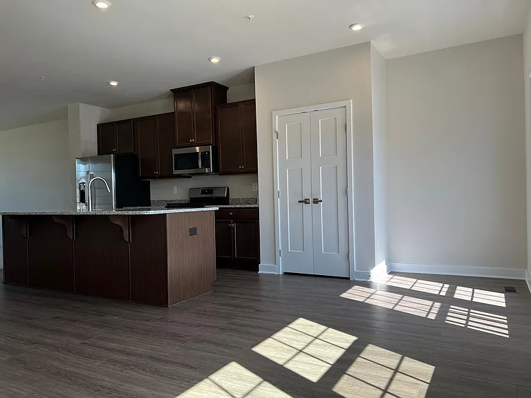 5455 Cedar Grove Dr — Photo 13