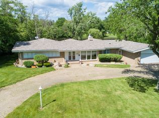 25 Graymoor Ln, Olympia Fields, IL 60461