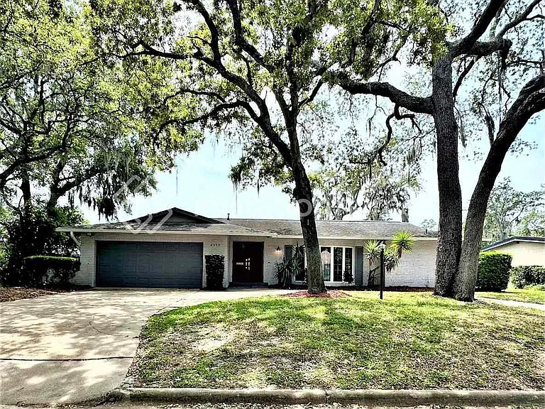 2354 Markingham Rd — Photo 1