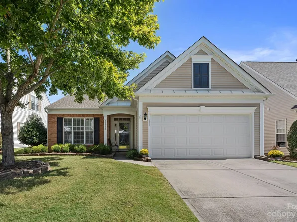 12433 Bobhouse Dr, Charlotte, NC 28277