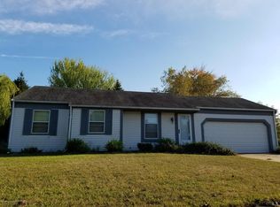 2224 E Provincial House Dr, Lansing, MI 48910