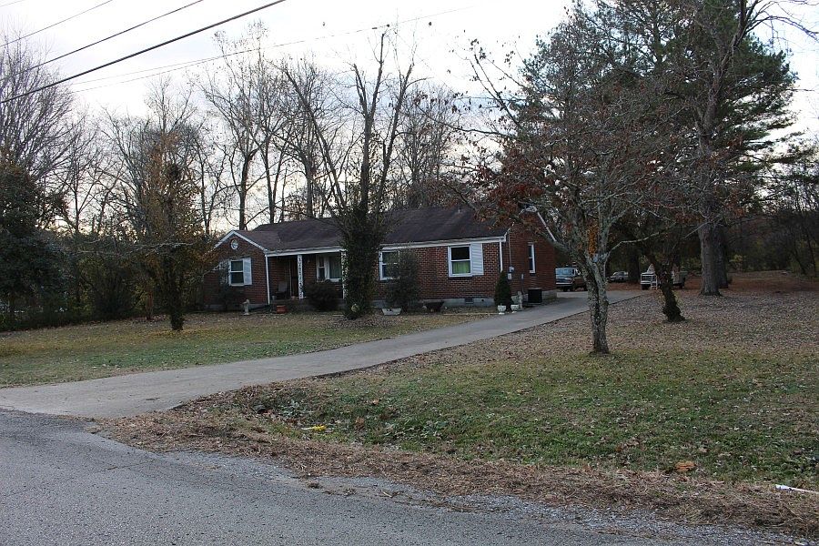 1st image of 1115 Westchester Dr