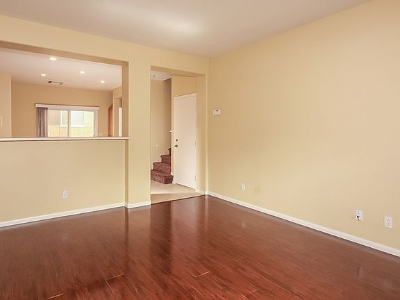 3rd image of 6385 Caballo Lake Ct