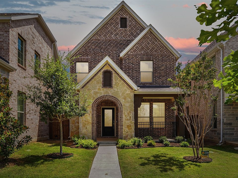 1st image of 2669 Kings Canyon Mews