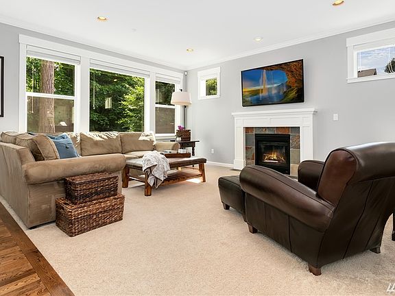 5th image of 16909 NE 120th St
