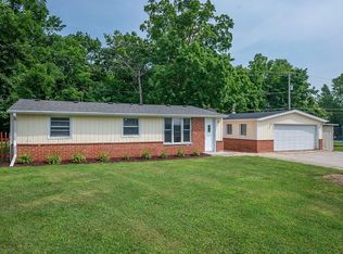 10016 Duane Ct, Caledonia, WI 53108