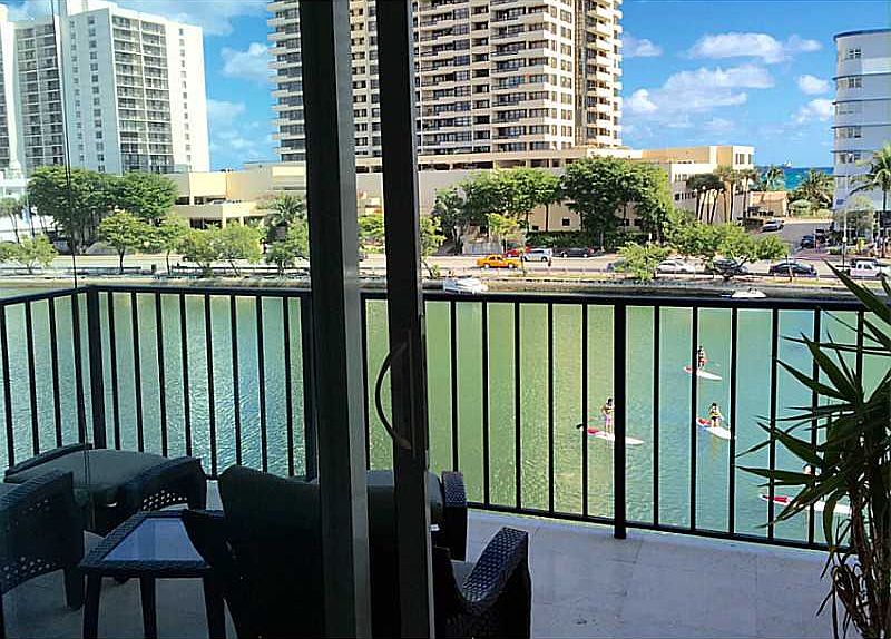 1st image of 2455 Flamingo Dr APT 401