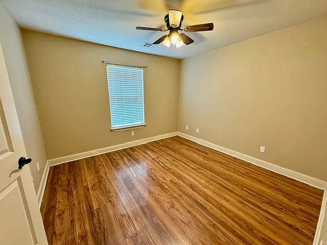2701 Ledbury Cv — Photo 12