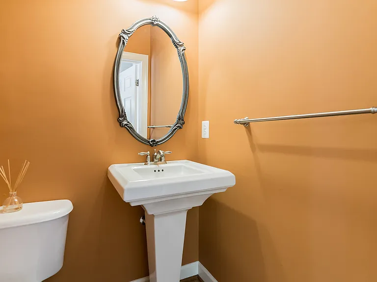 7979 Vigne Ct — Photo 33