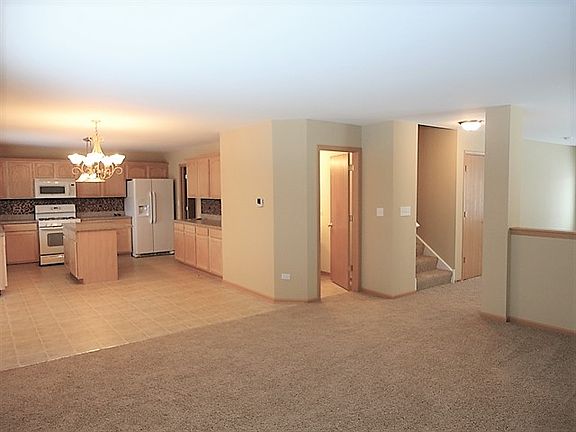 5th image of 3226 Kenilworth