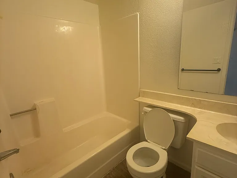623 W Guadalupe Rd #269 — Photo 6