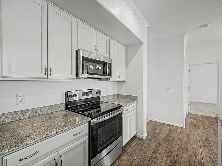900 S Canal Dr #231 — Photo 8