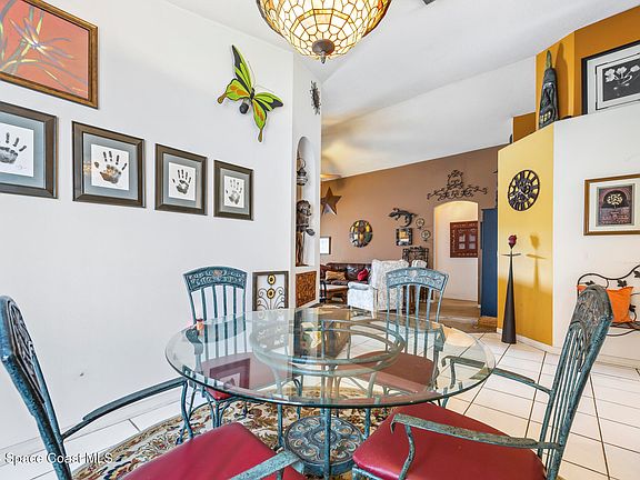 5th image of 4839 Erin Ln