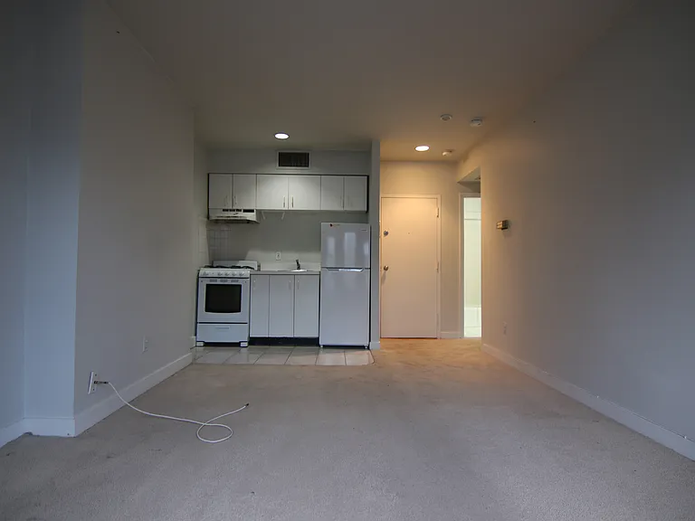 548 Columbus Ave #5 — Photo 21