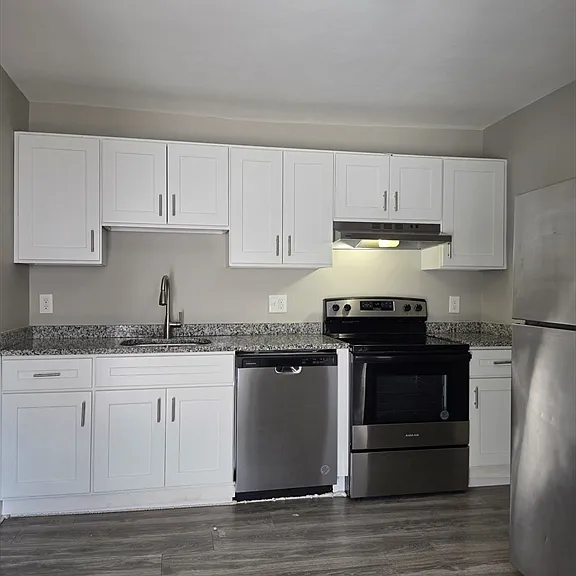 14 Ridgeway St #1 — Photo 4