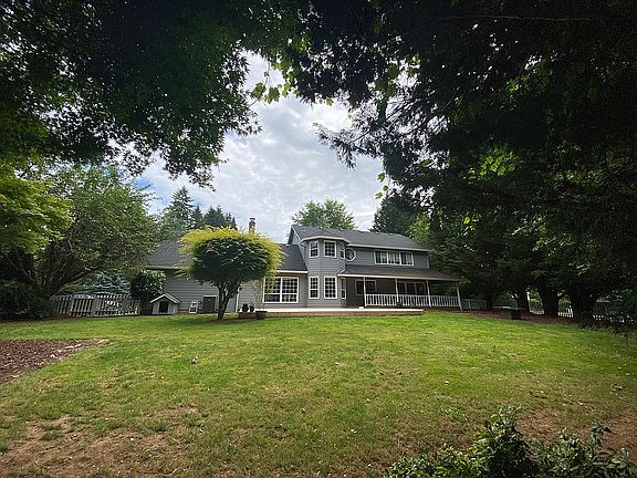 4th image of 19212 NE 207th Ave