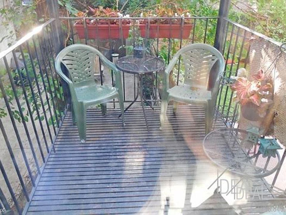 1st image of 516 Henry St #4