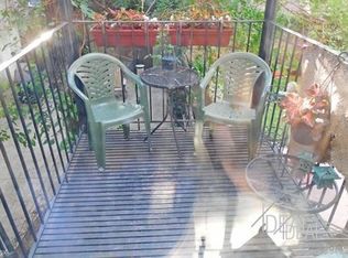 516 Henry St #4, Brooklyn, NY 11231
