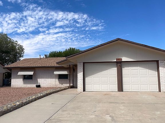 2nd image of 2913 Fierro Dr